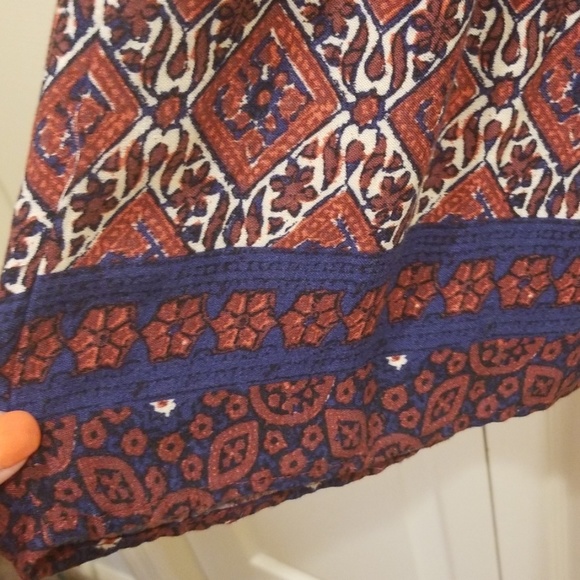 Hollister Boho Romper - Picture 3 of 7